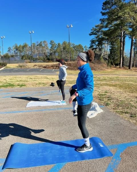 Humans aren't meant to live alone. Patriot Challenge Co-Ambassadors Leslie and Lindsey, our "South Carolina ladies," have built SEVEN teams in their area - even hosting a Patriot Challenge kickoff event. Only the strong could power through the blistering cold weather that day!