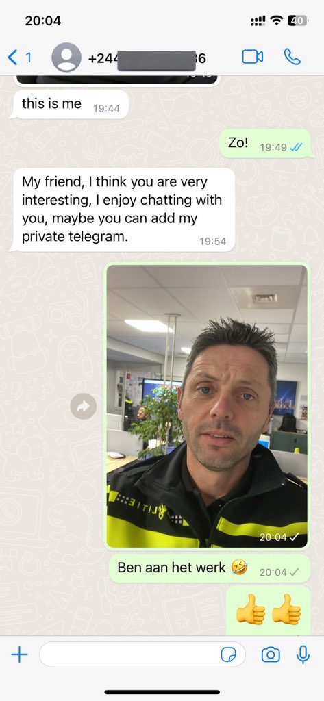 politie_johan's tweet photo. Tussen de bedrijven door de criminelen beetje plagen.. 😎 #trapernietin #oplichting https://t.co/I5mFH1FHTe