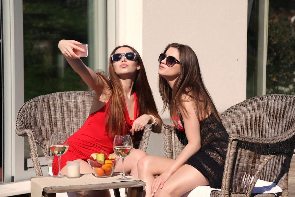 🔥🔥🔥nin.tv/casting/ 🔥🔥🔥
Buenas tardes, nuestra empresa busca erotic modelos / chicas para trabajar en Barcelona 21-40 años.
El conocimiento de inglés, español será un plus. Puntual, responsable, listo para trabajar, sin tatuajes (o mínimos).
models@nin.tv 📥