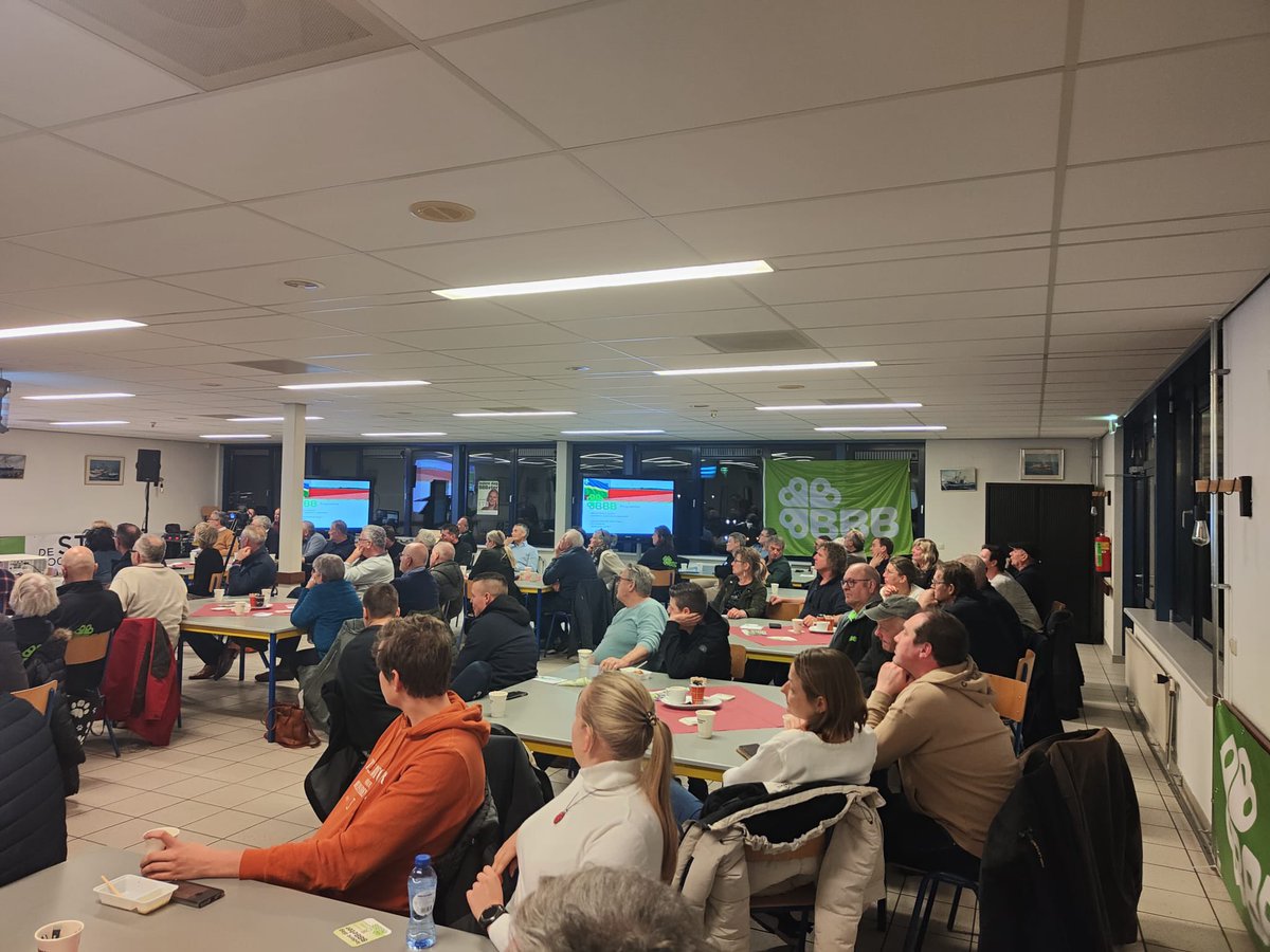 lientje1967's tweet image. BBB leeft overal. Weer bomvolle zalen bij bijeenkomsten @BBBGelderland en bij @BBBFlevoland 💪 #PS2023 #WS2023