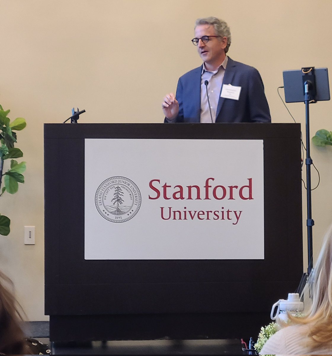 reganbcity's tweet photo. @ChrisMattern_MD speaking on fulfillment! Understanding and working with, not against, what radiologists need for fulfillment at work and at home. @Rad_Partners #StanfordRadISummit23 https://t.co/y3Lchx02tr