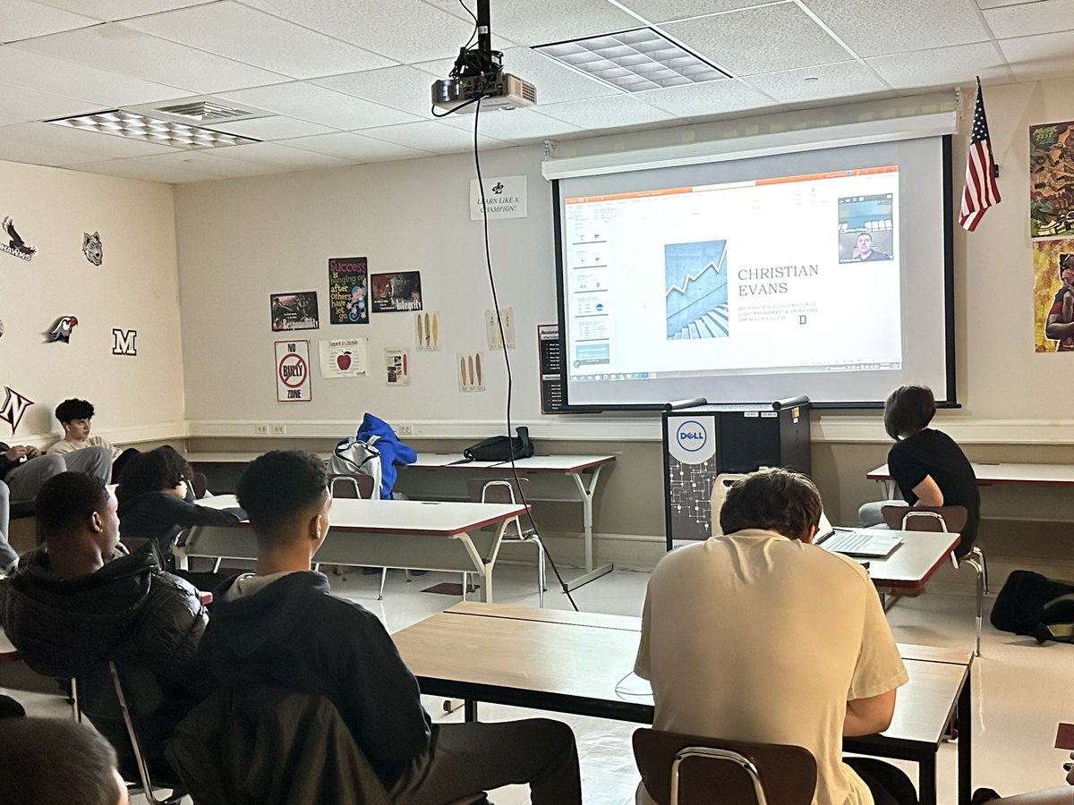 Thank you @ChristianEEvans for Zooming with @LibertyHigh Business of Sports Classes! Students enjoyed hearing about the path to a career in athletics! @LHSBusTechHouse @dartmouthsports @BethlehemAreaSD