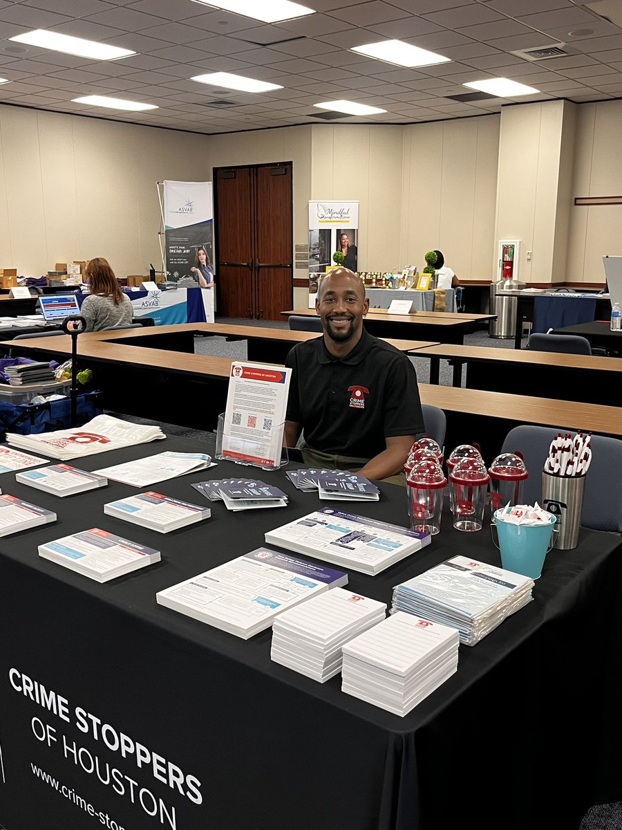 CrimeStopHOU's tweet image. Thank you Region 4 Education Center for inviting us to present at the Counselor’s Symposium today about social media and mental health, issues that affect students.

#counselor #symposium #region4 #educators #socialmedia #mentalhealthawareness ##crimestoppersofhouston