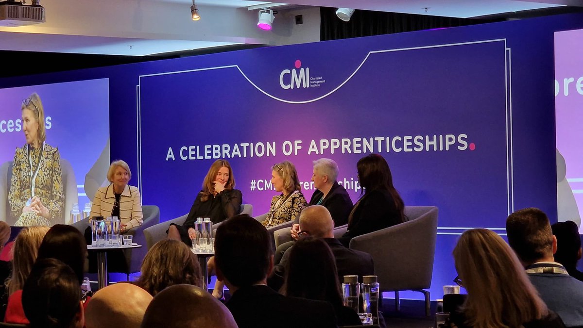 cmi_managers's tweet photo. We are now joined by @AnnFranckeCMI, @GillianKeegan MP, Sally Bristow @diamondhardsurf, Paige Morgan @TfL and Julia Jones @JohnLewisRetail for The Apprenticeships Voice panel talk.

#CMIApprenticeships https://t.co/13ES5qAT4Y