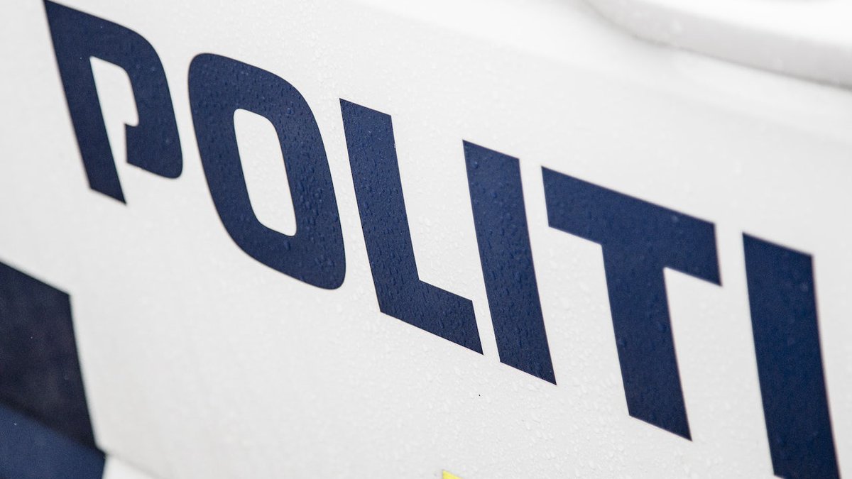 tv2newsdk's tweet photo. 35-årig mand melder sig selv til politiet og tilstår drab https://t.co/yK0TCOB9kw https://t.co/LEio8DjJUG
