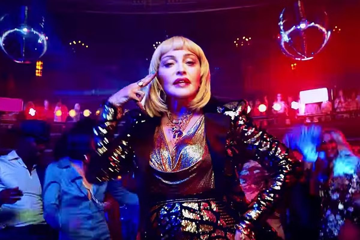 TheMadonna1958's tweet image. Edit! #Madonna #GodControl

youtu.be/ZWLs5MYW-5M