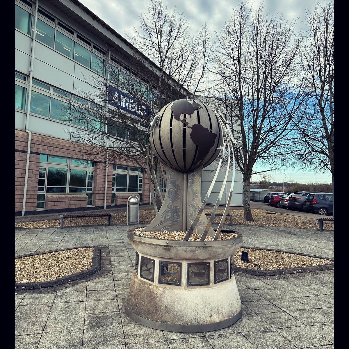 HannahVaughan91's tweet photo. Great day visiting Airbus Filton earlier this week ☺️✈️ Thanks @emmabull88 for hosting us! #airbus #filton #planes #strongfloor https://t.co/TlcHAVMDHj