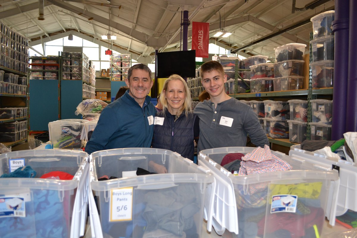 c2cboston's tweet photo. We had an awesome time with @BainCapital in The Giving Factory last weekend, with 90 volunteers from their team and their families joining us! Volunteers worked in our Big Sort, Sizing, and Outfits stations, processing donations to help us distribute them to children in need. https://t.co/DtMesLSEN7