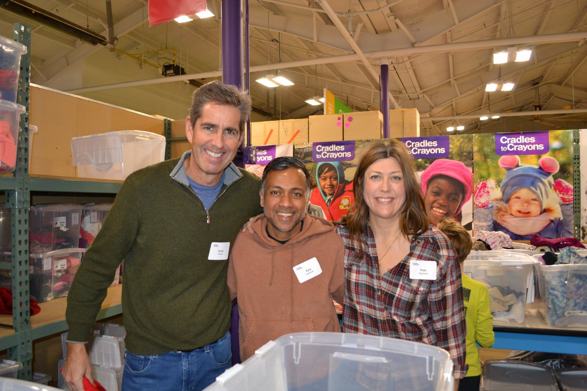 c2cboston's tweet photo. We had an awesome time with @BainCapital in The Giving Factory last weekend, with 90 volunteers from their team and their families joining us! Volunteers worked in our Big Sort, Sizing, and Outfits stations, processing donations to help us distribute them to children in need. https://t.co/DtMesLSEN7