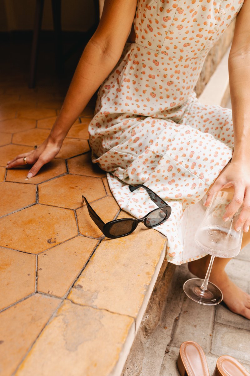 DaniloEyewear's tweet photo. O verão fica ainda mais fácil com seu par de DAE ☀️
Já conhece Milano? Disponível no link da bio.
 #dae #oculosdesol https://t.co/Pl5SGXqL6h