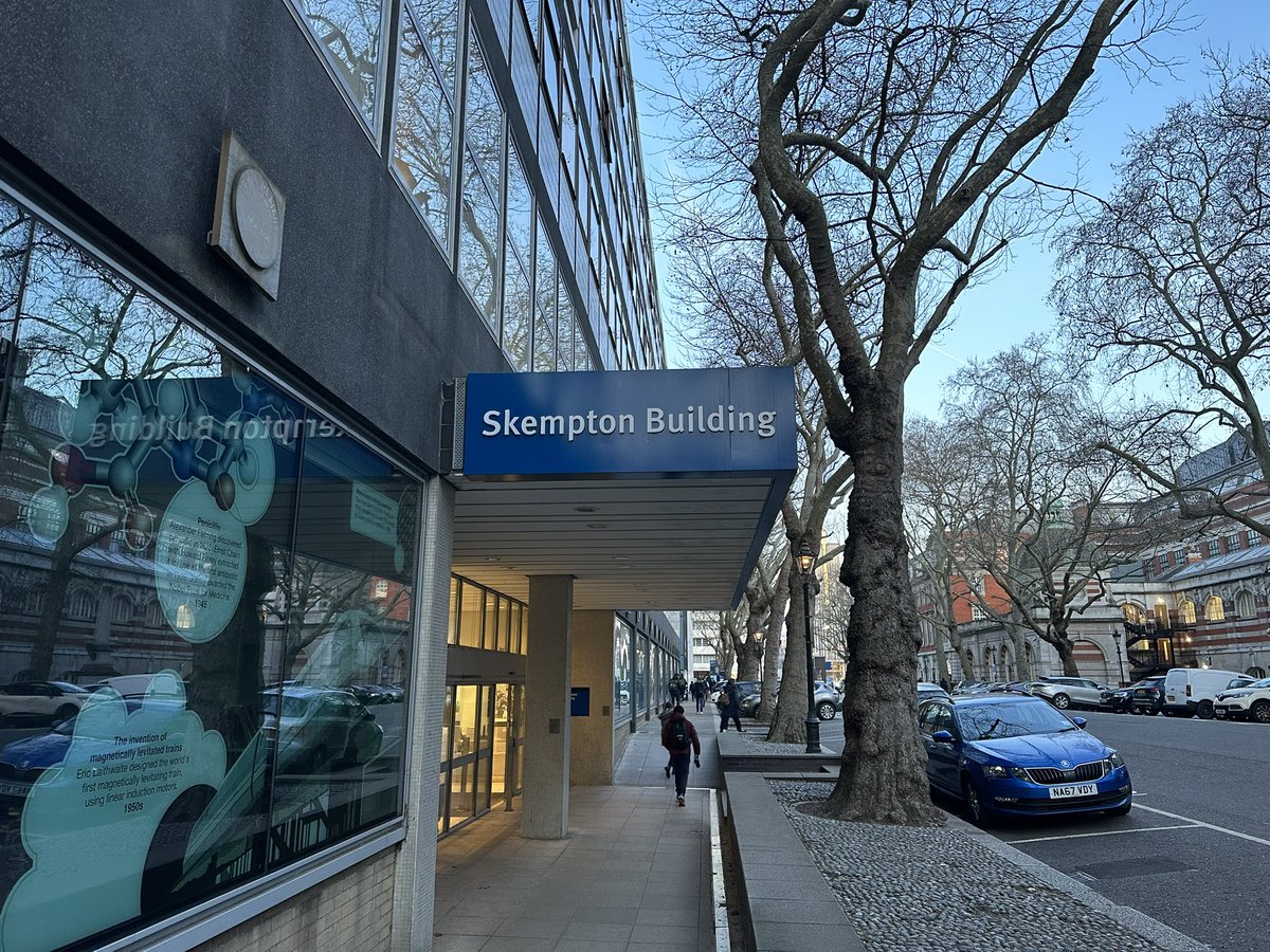 TKabel's tweet photo. Talking about research in-person is just much more fun, inspiring and a better opportunity to meet other researchers and talk about collaborations!

This week I got the opportunity, as I was invited to @FluidsICL (Imperial College London) in England to discuss our projects (1/3) https://t.co/hGzLcksQRi