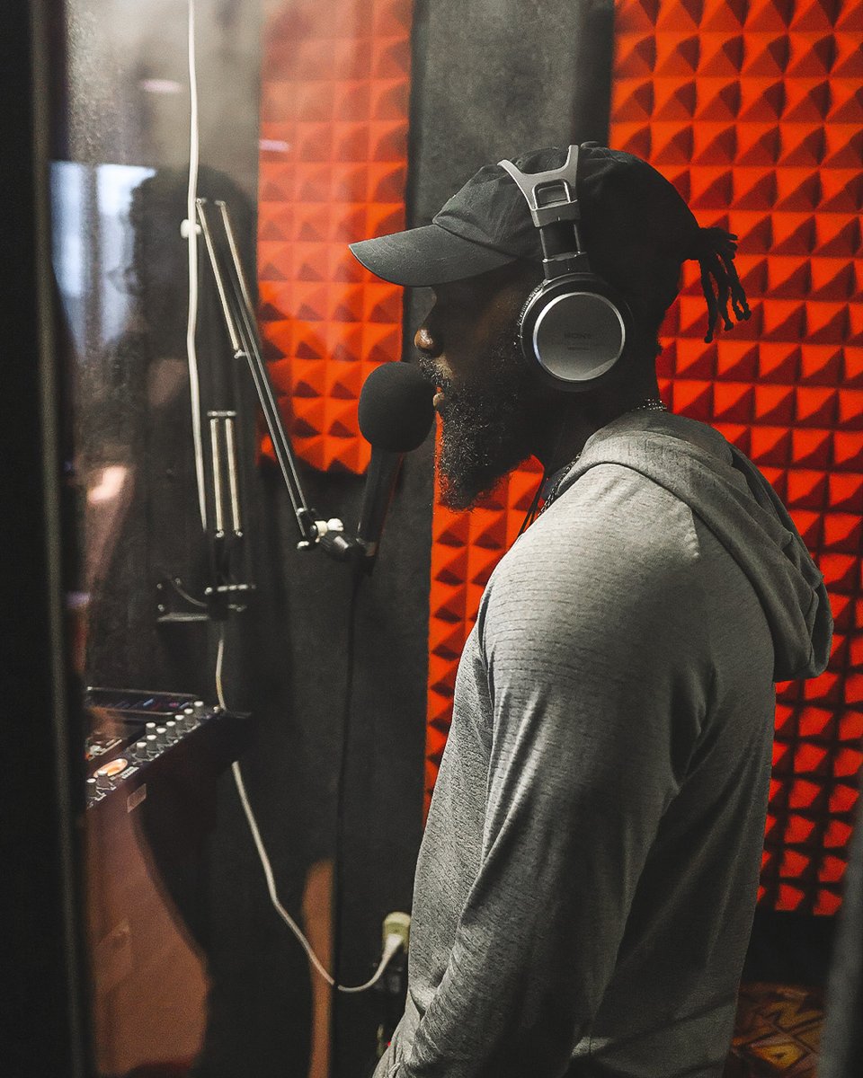 Cookin' up an intro video you won't want to miss. 👀🎙️ 🎟️: cpaw.me/tickets #Bearcats | #NatiBoyz