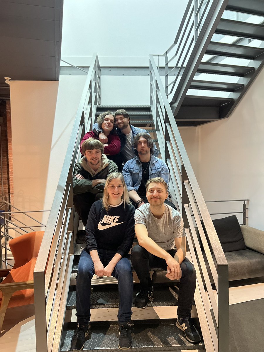 sunkisstband's tweet photo. Project Sunkisst 👀 mad week with master producer Eno and engineer Annie!

Exciting things to come 🌞 https://t.co/ZGBZ2EQCDI