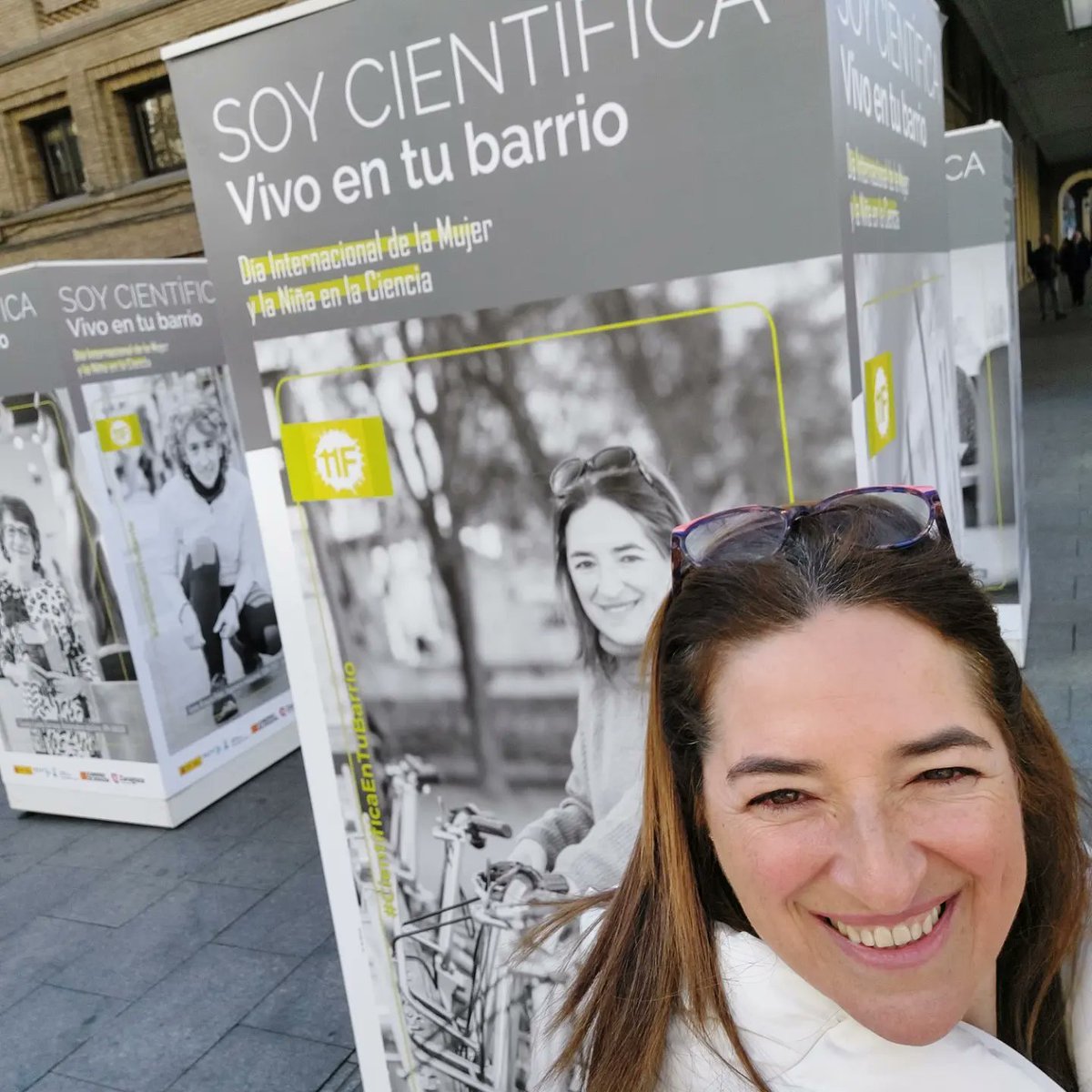 Encantada de participar en representación del @IA2 y acompañada de un magnífico grupo de científicas de <a href="/unizar/">Universidad Zaragoza</a> en la campaña #CientificaEnTuBarrio organizada por @uccunizar para celebrar el #11F, día internacional de la mujer y la niña en la ciencia.