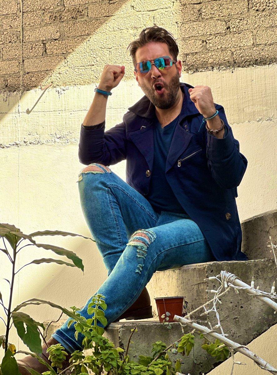 alfrehorn's tweet image. Dándolo todo y ustedes?? 🤣 #newsingle #fivedays #cuarenton