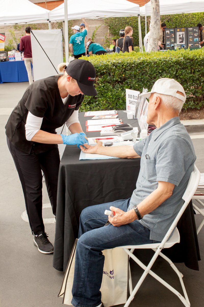 MissionViejoCA's tweet photo. The City and Mission Viejo Chamber of Commerce are gearing up for its Oso Fit Community Health Fair at 7:30 am on Saturday, February 25 at the Norman P. Murray Community Center.
https://t.co/RZUiQYR2m8
#osofit5k #missionviejolife #communityhealthfair https://t.co/PjpD1b6W5Y