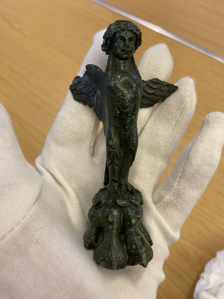 lotenauthor's tweet photo. Today I’ve run a workshop for talented y4 writers from our local school and then done another workshop on behalf of @BseaLitFest &amp; @BseaWinterFest alongside a talented local artist. They were both fantastic plus I got to hold a 2000yo Roman artefact. Tonight I will sleep well!! https://t.co/Zeyj4TFOOV