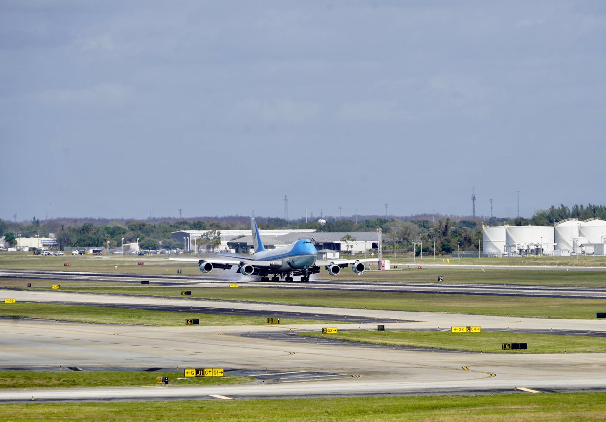 FlyTPA's tweet photo. A SPECIAL VISITOR: Earlier today, Air Force One touched down at TPA! It's always a special treat to see this bird visiting Tampa Bay ✈️ https://t.co/vm4XCilote