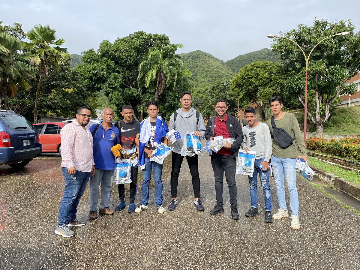 VivaLaUDONE's tweet photo. ¡Serán reactivados 6 Baños en el edificio de ciencias!

Gracias a los recursos recaudados en el festival universitario, el apoyo de @serviciosgeneralesudone y la mano amiga de creadores de contenido como @rickymargarita 💪🏻.

¡Juntos pudimos acabar con esta problemática! https://t.co/M7c4DtyiVv