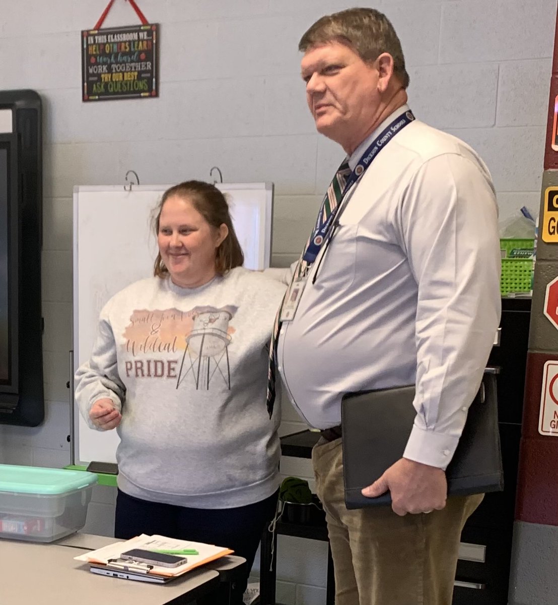 Vanleer Elementary teachers recognized for continued service.  Mrs.Summers 5 yrs, Mrs. Lampley 10 yrs, Mrs. Brewer and Mrs Hugh’s for 20 yrs. Thank you for being difference makers and serving Dickson County Schools. ⁦<a href="/DCS_TN/">Dickson Co Schools</a>⁩ ⁦<a href="/VanleerE/">Vanleer Elementary</a>⁩