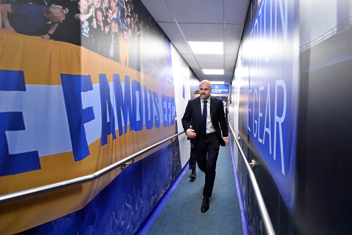 peter-mac-efc-on-twitter-rt-theblueroomefc