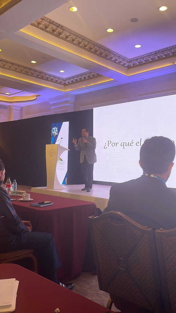 Platica de Mario Carrillo sobre el seguro de caución. Muy buena exposición y actualización del tema