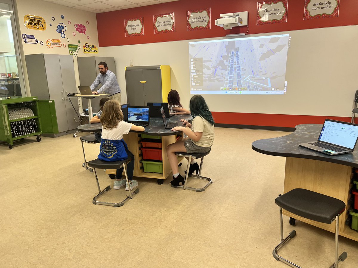 pfisdit's tweet photo. Girls who Game Club is back in action this spring in Pflugerville! This week our kids learned about making water elevators from the talented Mr. Blando! @pfisd @CarpenterPfISD @neslikol #Girlswhogame #MicrosoftEDU @DellTech @intel https://t.co/iN1Yc48ygr