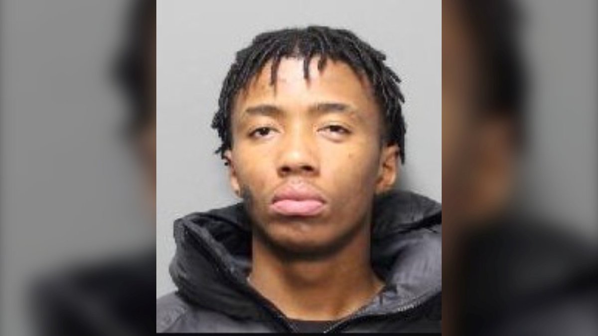 DaveXperience on Twitter "RT CP24 Police issue arrest warrant for