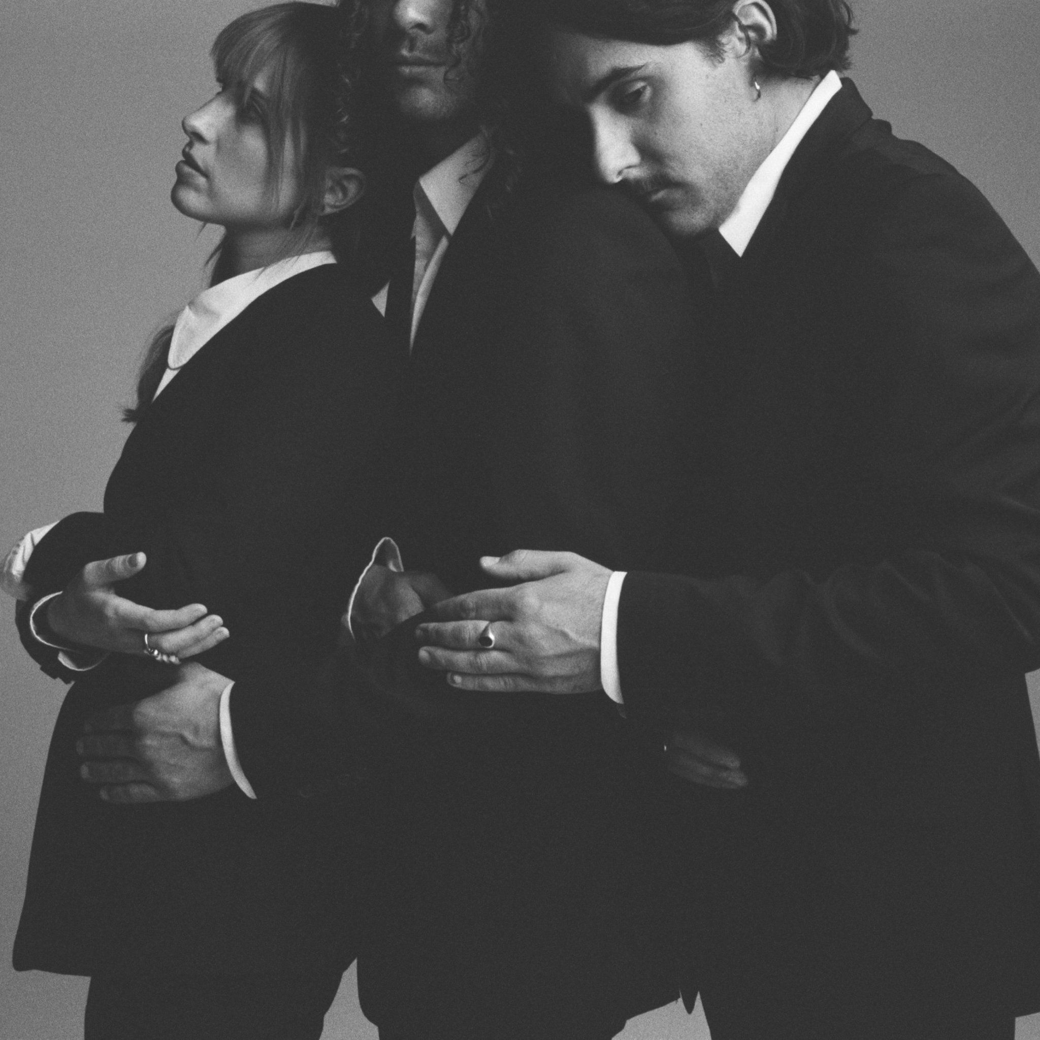 paramore on Twitter: &ldquo;https://t.co/lPtf6wkiPr&rdquo; / Twitter