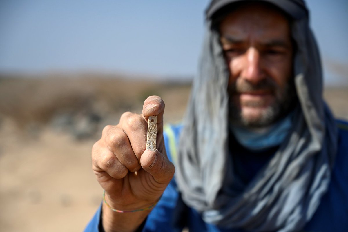 JorgedeTorres's tweet image. ¡Volvemos a Yibuti! En las próximas semanas, un equipo del @IncipitCSIC va a viajar al oeste de Yibuti para seguir estudiando la arqueología de este país. @GuerraenlaUni va a excavar algunos de los túmulos del cementerio de Abou Youssuf @ArchHubCSIC @CSICGalicia @CSIC