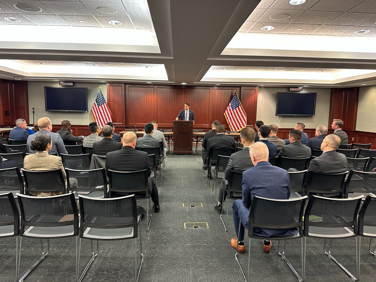TammySSchultz's tweet photo. @MCWARCollege students getting the opportunity to speak with @sethmoulton today on the Hill.  As always, Rep Moulton showed his devotion to the troops, and we are grateful for his service and his time! https://t.co/s0VefZsA2n