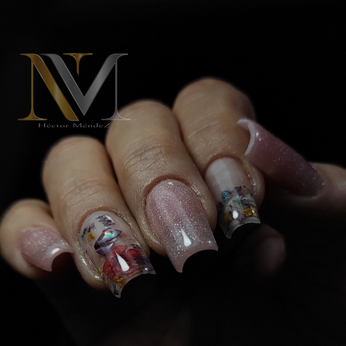 Nailsmetall's tweet photo. Sistema en Polygel diseño personalizado 💐🌹🥀🌺🌷 https://t.co/V0uYh3KS5s