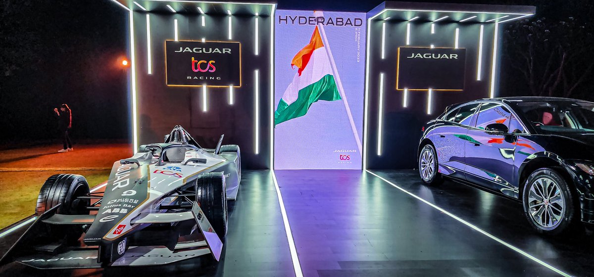 rahul_ra79's tweet photo. #HyderabadEPrix 
@JaguarRacing 
@FIAFormulaE 
@Jaguar 
@tcs 
@baapofchart https://t.co/g6NpzEx2OF