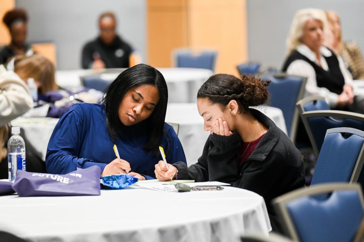 Today, we welcomed young women from the Chattanooga area high schools to UTC for a crash course in economics and finance. It was an opportunity for these young women to expand their knowledge and gain practical skills that will serve them well in the future. #EmpowerYourFuture