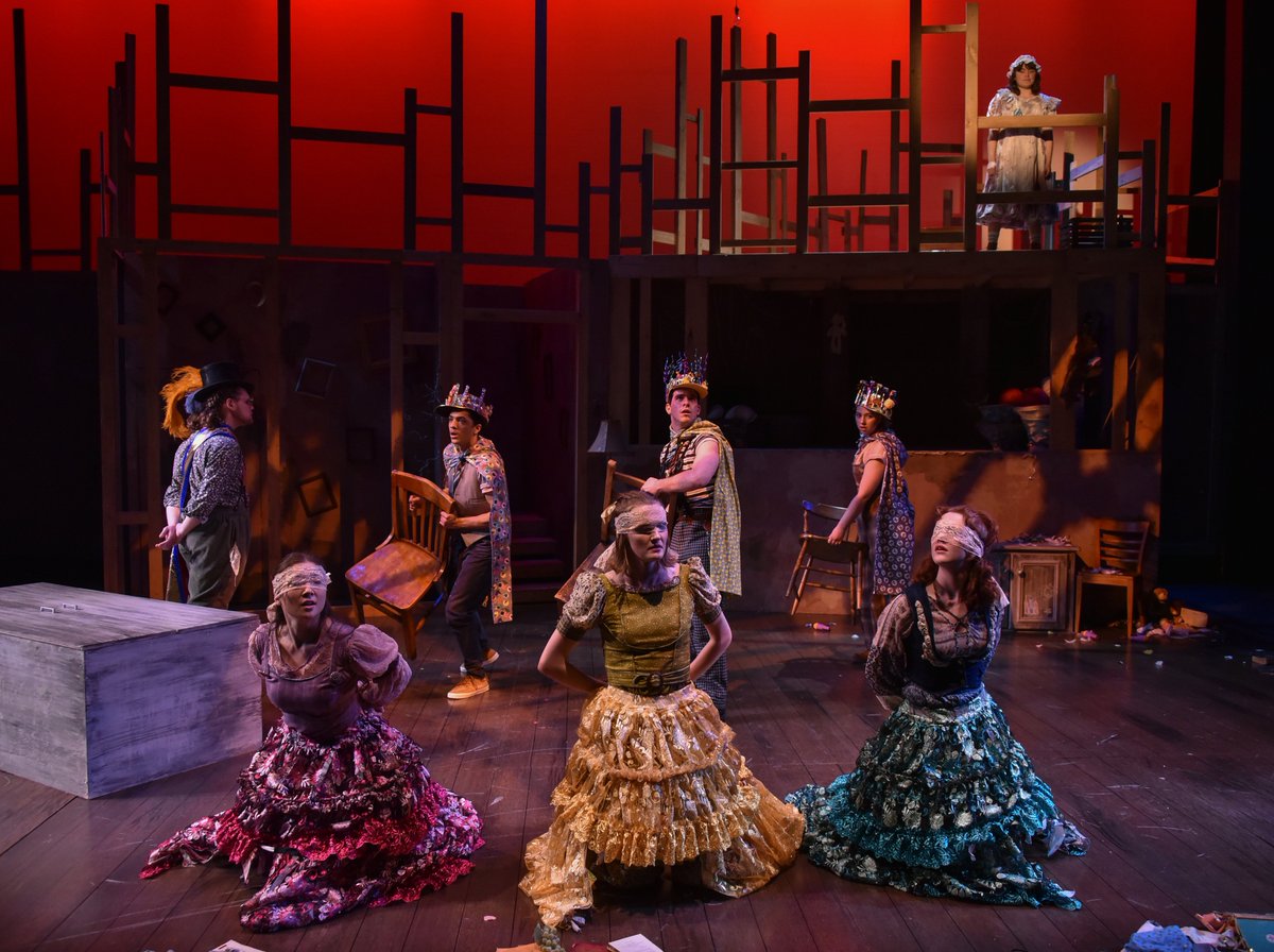 emstage's tweet photo. Happy opening to the company of THE SECRET IN THE WINGS by Mary Zimmerman, directed by Annie G. Levy! Join us in journeying through these lesser-known Grimm fairy tales this weekend.
Full credits and tickets: https://t.co/BmMf8XDY9k
📸 Photos by Craig Bailey/Perspective Photo https://t.co/dwFTisziJh