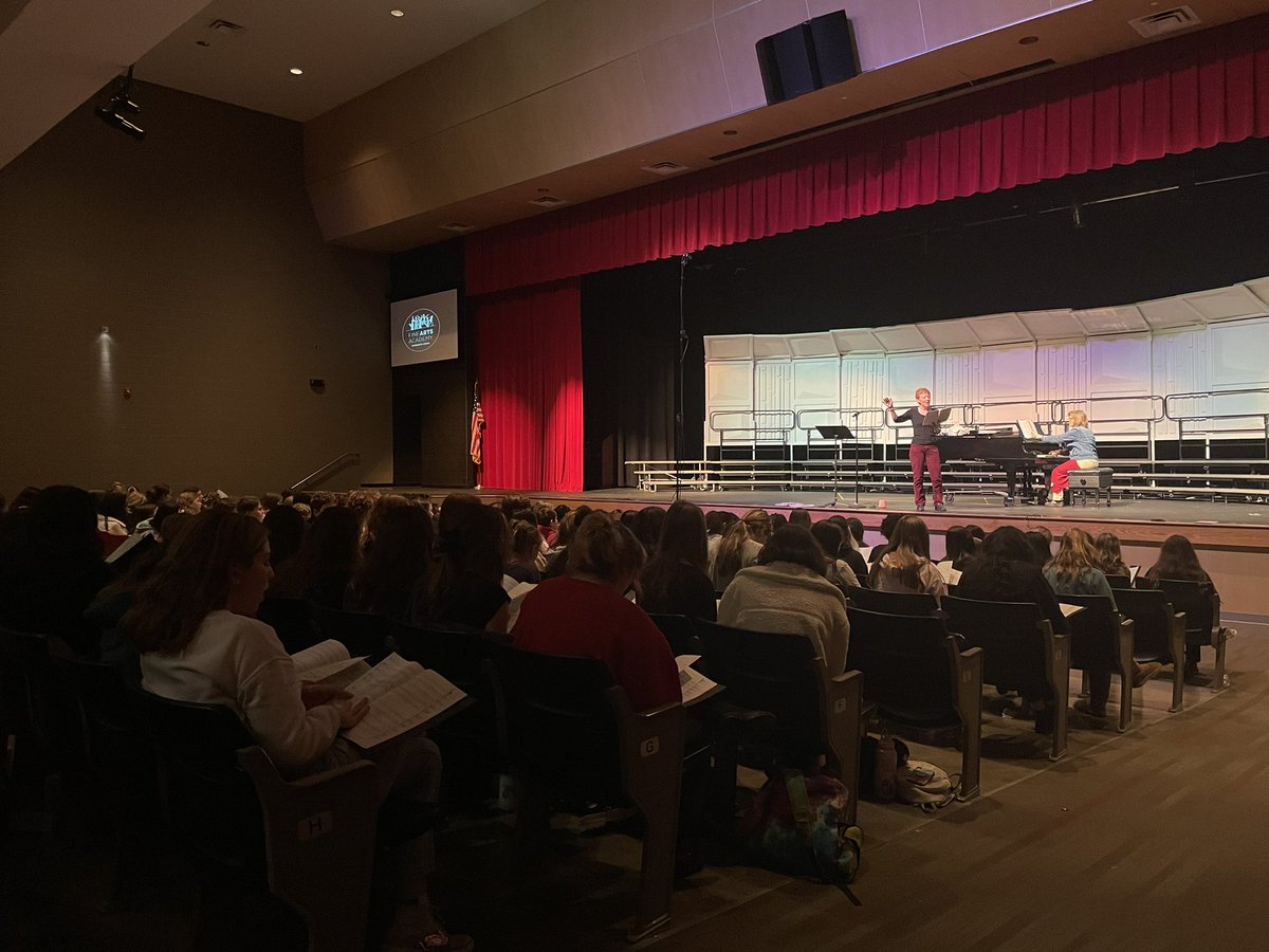 scmschoir's tweet photo. Having a great day rehearsing along with Rock Springs Middle and Thurman Francis at our North West Rutherford Middle School Mass Choir event! Concert tonight @ 7 pm! Thank you SCHS for hosting! https://t.co/k1Lx8xo8Od