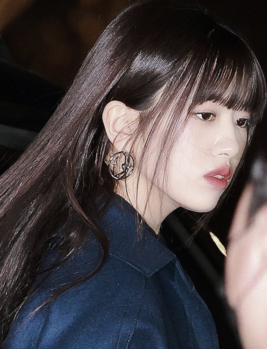 an yujin pics tweet media