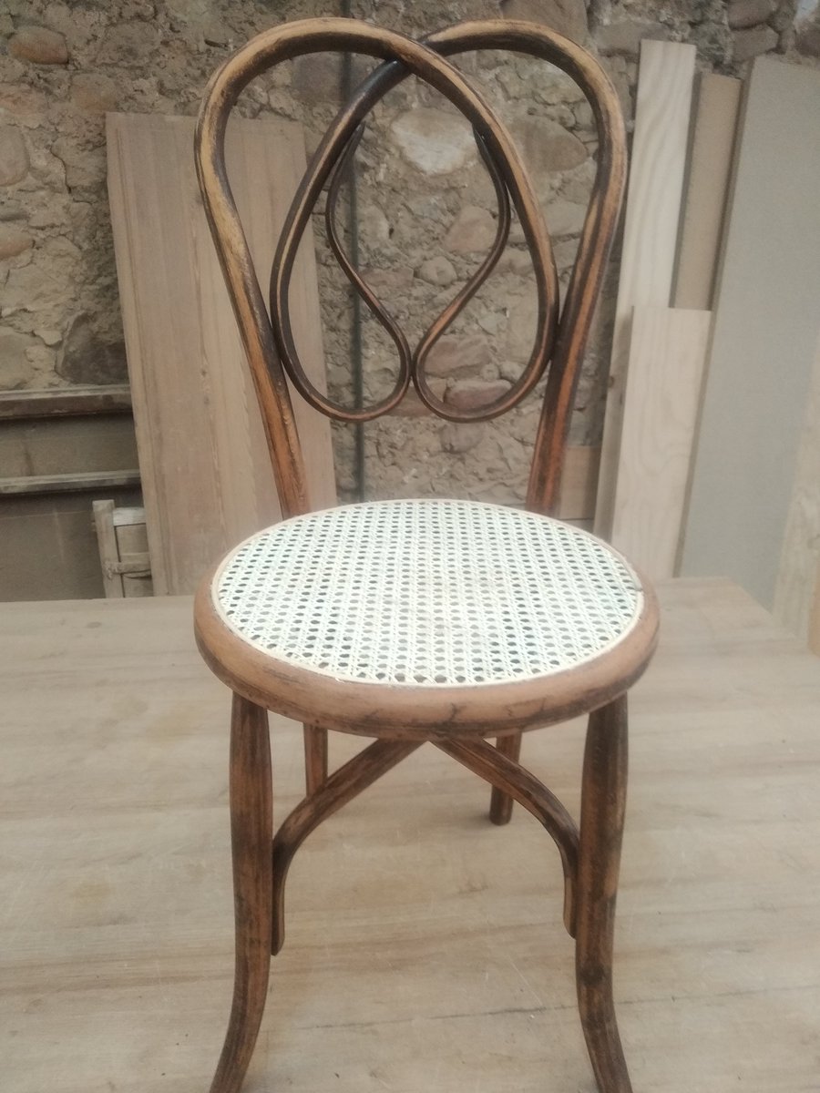 carpinteriatb's tweet photo. ¿Tienes un mueble antiguo que quieres renovar? 
¡𝗗𝗲𝘀𝗱𝗲 𝗖𝗮𝗿𝗽𝗶𝗻𝘁𝗲𝗿í𝗮 𝗧𝗮𝗯𝗹𝗮𝗱𝗼 𝘁𝗲 𝗽𝗼𝗱𝗲𝗺𝗼𝘀 𝗮𝘆𝘂𝗱𝗮𝗿!
☑ Somos expertos en #RestauraciónDeMueblesDeMadera 
☑ Más info en nuestra web: https://t.co/GgYhSIUtvM
#RestauraciónDeMuebles #MueblesDeMadera https://t.co/3FZewh0Zkx