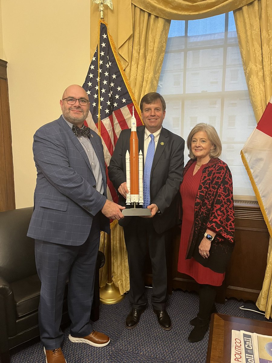 RepDaleStrong's tweet photo. Great visit with Marshall Space Flight Center Director &amp; Deputy Director! 

I will proudly display this SLS model in my office and I look forward to underscoring the importance of the work of those at @NASA_Marshall and other entities in my district with my colleagues on SST. 🚀 https://t.co/QGDXPlUsu9