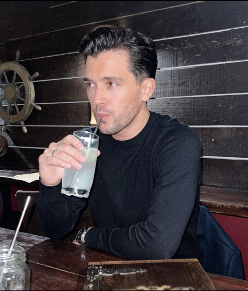 JjHupdates's tweet image. JJ via his Instagram post today (9/2/2023) @JJHamblett #JJhamblett