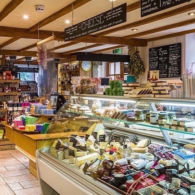 My family IS my work family and it’s great. No honestly! It really is great! He is a chef &amp; I love him and his food! <a href="/Johnstons_Elgin/">Johnstons of Elgin</a> 
Table 40 Rebecca Newman #ThistleAwards