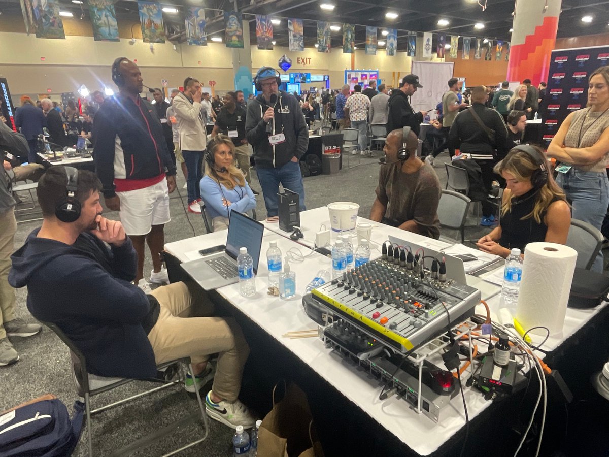 Cowboys legend, Darren Woodson, stopping by The Hang Zone!
theticket.com