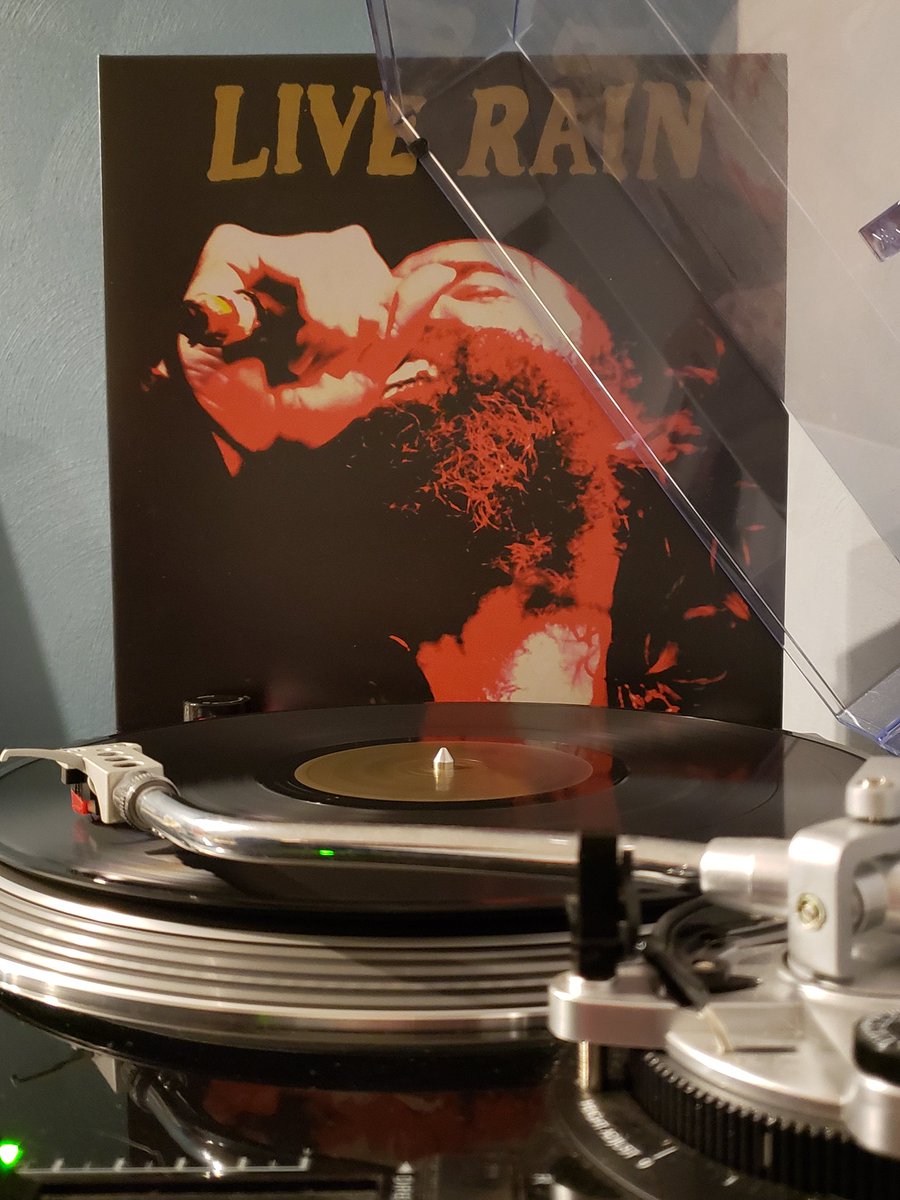 NowSpinningKL's tweet photo. Howlin Rain - Live Rain (2014)
#nowspinning #vinyl #bluesrock #psychrock #howlinrain https://t.co/iHTlnHU0b1