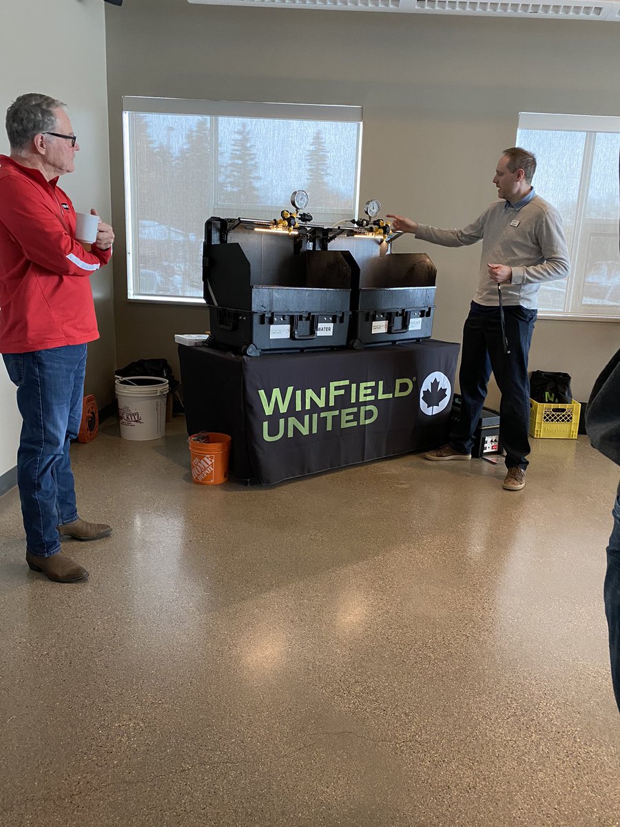 SynergyAGBrieux's tweet photo. Thanks @Badsmoke23 @mmc164 Winfield United for the sprayer clinic and @flydutchman101 information on aerial application. If you missed it, watch for our St.Brieux Clinic in March #SynergyAG #rootsyoucancounton https://t.co/cRQ9m1WLWX