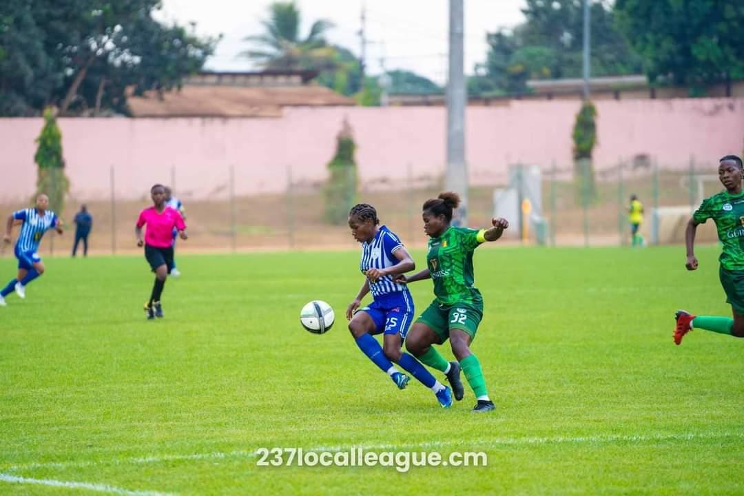 237localleague1's tweet photo. Éclair filles 2 vs 1 Amazone fap
@comte_atakano @el12del17 @evrageraud @FecafootOfficie @RoseMelono @RhudeboyT @MTNEliteFoot @sergieboriss6 https://t.co/sjWdAQmT43