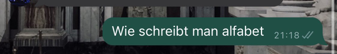 heulhalt's tweet photo. hilfe https://t.co/MsROrwYL8A