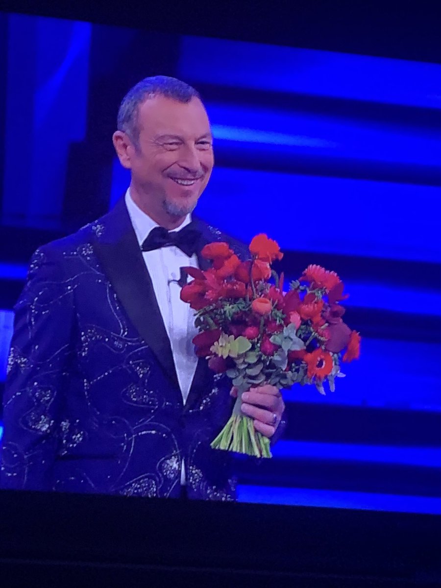 firstdayofc's tweet photo. io quando vengo ghostato ad un appuntamento #Sanremo2023 https://t.co/oCrxB5G7XD