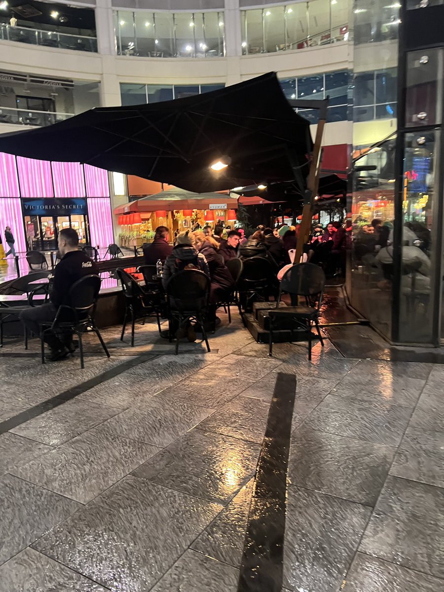 Aynen starbucks boykot. şovmensiniz!