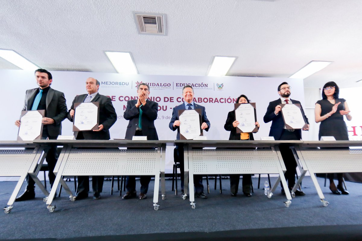 Firmamos un convenio de colaboración con la <a href="/MejoreduMX/">MEJOREDU</a> que facilitará el intercambio de información con fines formativos, de investigación e innovación. 

Esto fortalecerá el conocimiento y experiencia de alumnas, alumnos y docentes.

#PrimeroElPueblo