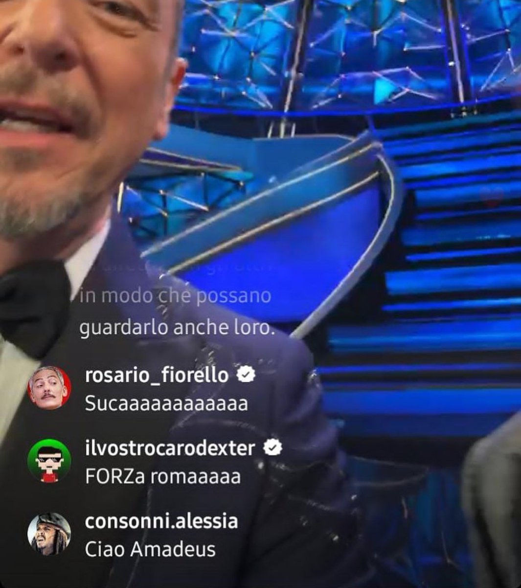 Volana_Blu's tweet photo. Ma Fiorello che commenta la diretta di amedus? #Sanremo #Sanremo2023 #sanremo23 https://t.co/JFrVNITN8i
